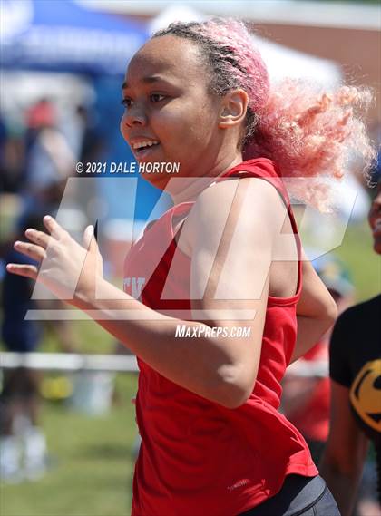 Thumbnail 3 in NJSIAA Track and Field Sectionals North 2 (Groups 1 and 4 - Girls) photogallery.