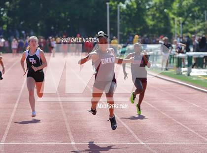 Thumbnail 1 in NJSIAA Track and Field Sectionals North 2 (Groups 1 and 4 - Girls) photogallery.
