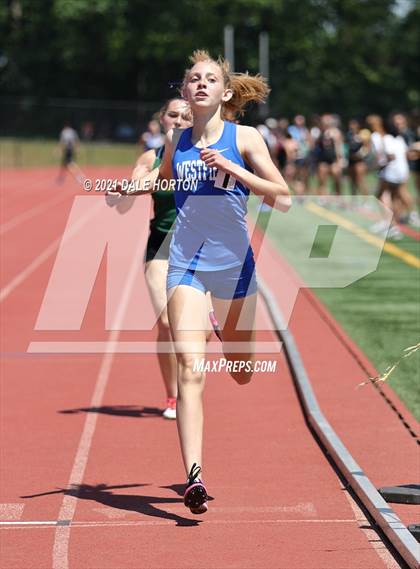 Thumbnail 3 in NJSIAA Track and Field Sectionals North 2 (Groups 1 and 4 - Girls) photogallery.