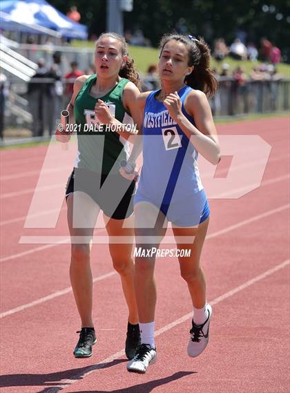 Thumbnail 2 in NJSIAA Track and Field Sectionals North 2 (Groups 1 and 4 - Girls) photogallery.
