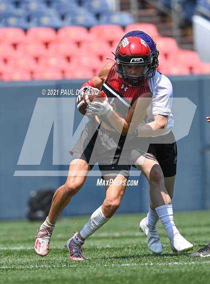 Thumbnail 2 in Fairview vs. Mesa Ridge (Denver Broncos 7-on-7)  photogallery.