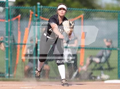 Thumbnail 2 in Dublin Coffman vs Watkins Memorial (OHSAA D1 District Semifinal) photogallery.