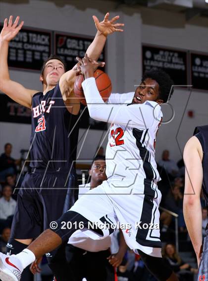 Thumbnail 3 in Hart vs. Cleveland (Hart Tournament) photogallery.