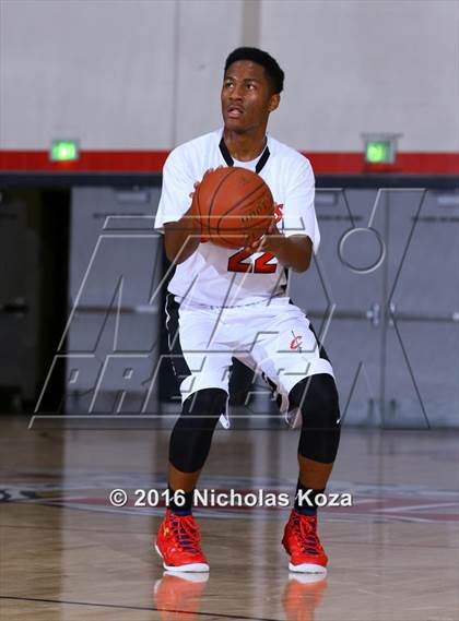 Thumbnail 2 in Hart vs. Cleveland (Hart Tournament) photogallery.