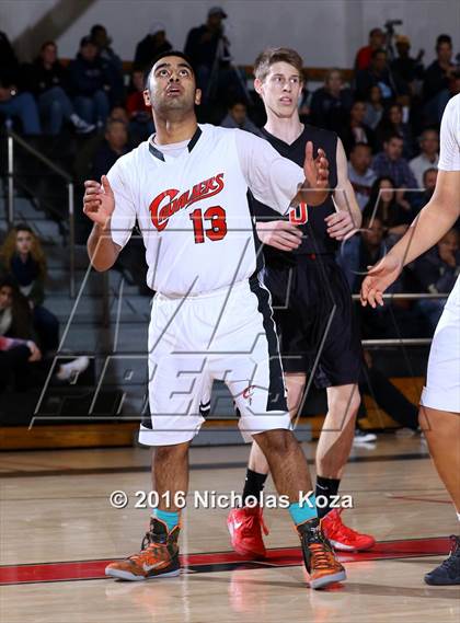 Thumbnail 3 in Hart vs. Cleveland (Hart Tournament) photogallery.