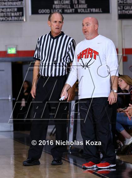 Thumbnail 3 in Hart vs. Cleveland (Hart Tournament) photogallery.