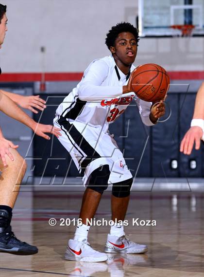 Thumbnail 3 in Hart vs. Cleveland (Hart Tournament) photogallery.