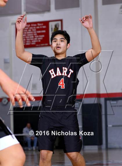 Thumbnail 3 in Hart vs. Cleveland (Hart Tournament) photogallery.