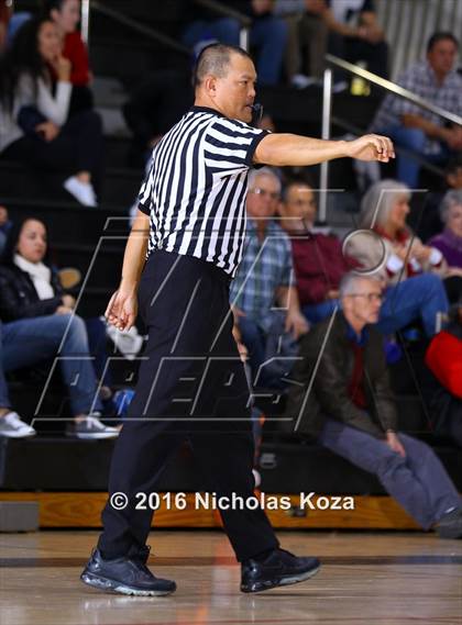 Thumbnail 2 in Hart vs. Cleveland (Hart Tournament) photogallery.