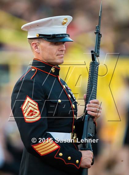Thumbnail 2 in Bellarmine College Prep @ Del Oro (2015 NorCal Honor Bowl) photogallery.