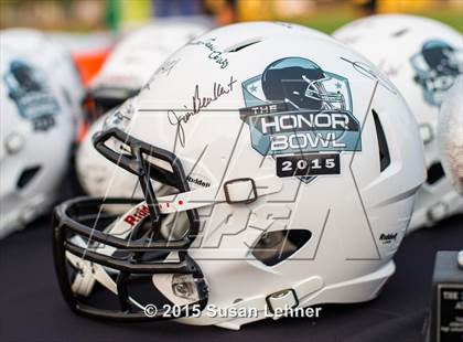 Thumbnail 3 in Bellarmine College Prep @ Del Oro (2015 NorCal Honor Bowl) photogallery.