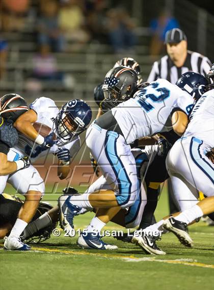 Thumbnail 2 in Bellarmine College Prep @ Del Oro (2015 NorCal Honor Bowl) photogallery.