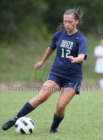 Thumbnail 2 in Central vs South Doyle (Sevier County Invitational) photogallery.