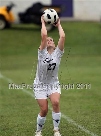 Thumbnail 1 in Central vs South Doyle (Sevier County Invitational) photogallery.