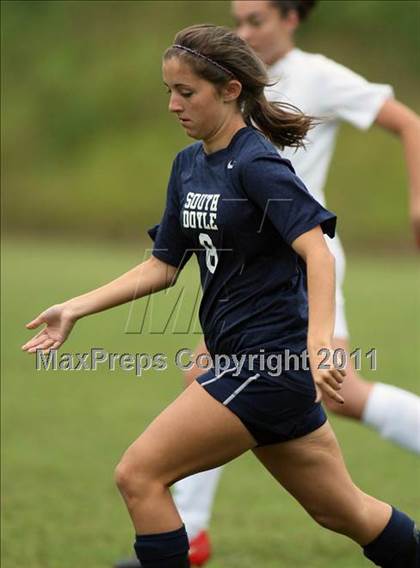 Thumbnail 1 in Central vs South Doyle (Sevier County Invitational) photogallery.