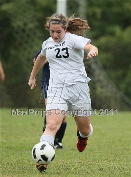 Thumbnail 3 in Central vs South Doyle (Sevier County Invitational) photogallery.