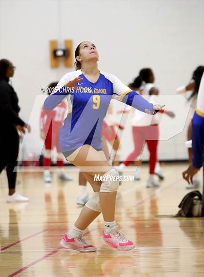 Thumbnail 1 in Arizona Lutheran Academy vs Casa Grande (Florence Invitational) photogallery.