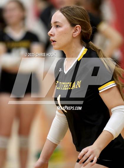 Thumbnail 2 in Arizona Lutheran Academy vs Casa Grande (Florence Invitational) photogallery.