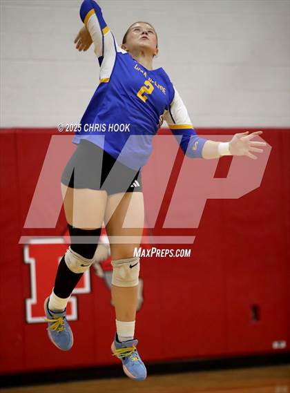Thumbnail 2 in Arizona Lutheran Academy vs Casa Grande (Florence Invitational) photogallery.