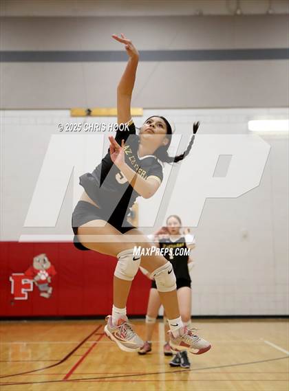 Thumbnail 2 in Arizona Lutheran Academy vs Casa Grande (Florence Invitational) photogallery.