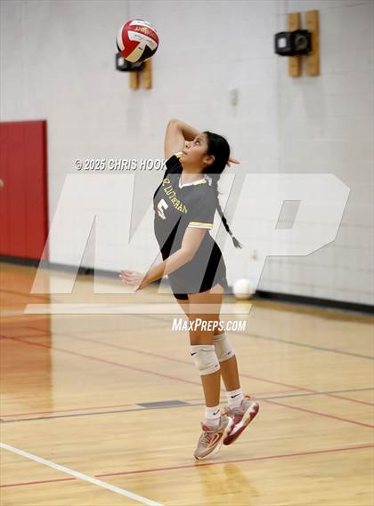 Thumbnail 1 in Arizona Lutheran Academy vs Casa Grande (Florence Invitational) photogallery.