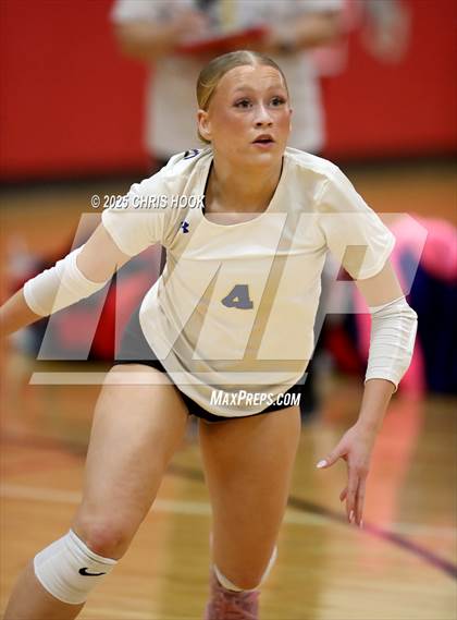 Thumbnail 1 in Arizona Lutheran Academy vs Casa Grande (Florence Invitational) photogallery.