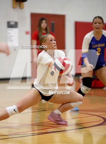 Thumbnail 2 in Arizona Lutheran Academy vs Casa Grande (Florence Invitational) photogallery.