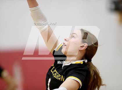 Thumbnail 2 in Arizona Lutheran Academy vs Casa Grande (Florence Invitational) photogallery.