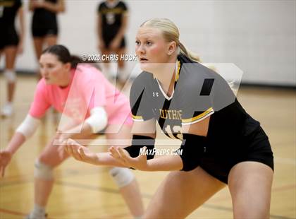 Thumbnail 2 in Arizona Lutheran Academy vs Casa Grande (Florence Invitational) photogallery.
