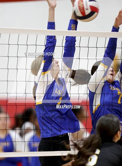 Thumbnail 1 in Arizona Lutheran Academy vs Casa Grande (Florence Invitational) photogallery.
