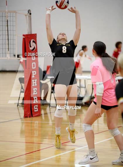 Thumbnail 2 in Arizona Lutheran Academy vs Casa Grande (Florence Invitational) photogallery.