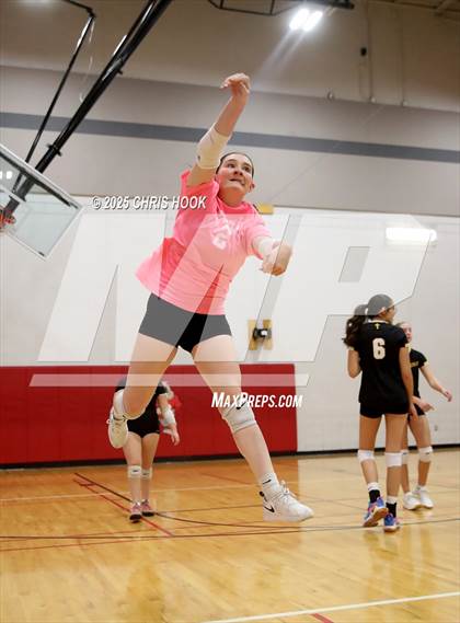 Thumbnail 1 in Arizona Lutheran Academy vs Casa Grande (Florence Invitational) photogallery.
