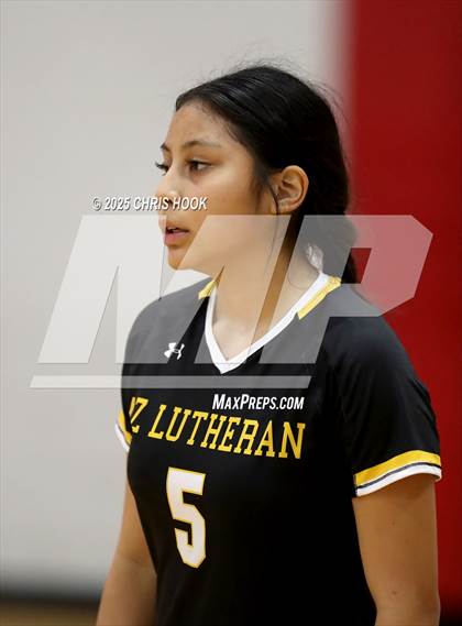 Thumbnail 3 in Arizona Lutheran Academy vs Casa Grande (Florence Invitational) photogallery.