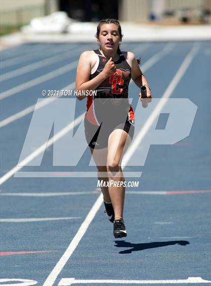 Thumbnail 2 in University Bulldog Invitational photogallery.
