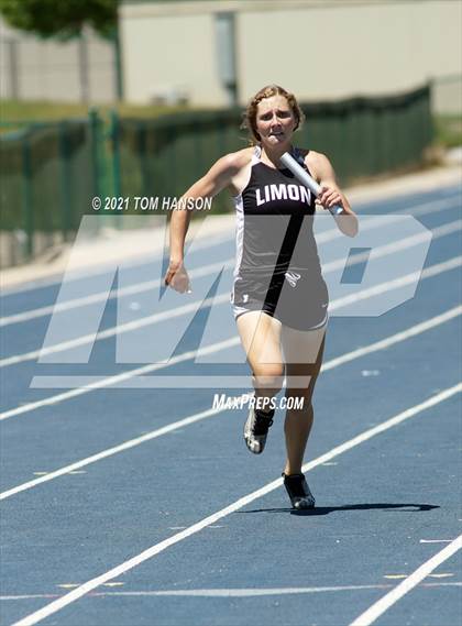 Thumbnail 2 in University Bulldog Invitational photogallery.