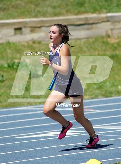 Thumbnail 1 in University Bulldog Invitational photogallery.