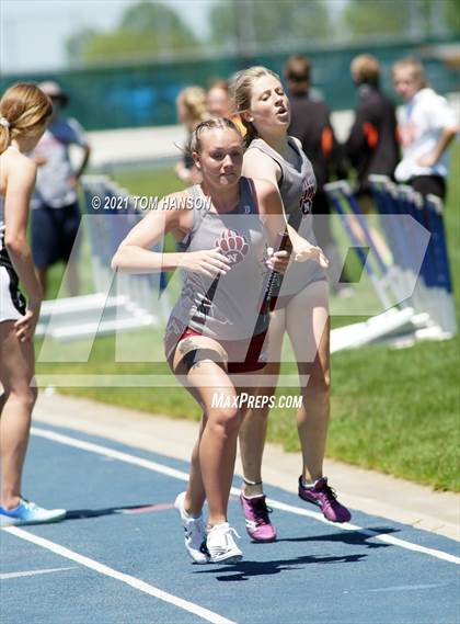 Thumbnail 3 in University Bulldog Invitational photogallery.