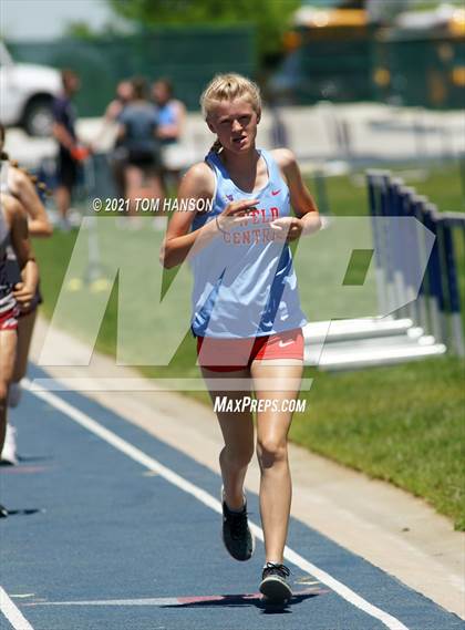 Thumbnail 3 in University Bulldog Invitational photogallery.