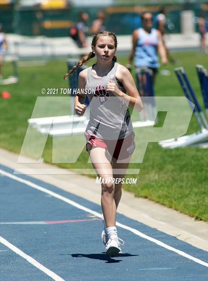 Thumbnail 2 in University Bulldog Invitational photogallery.