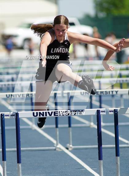 Thumbnail 2 in University Bulldog Invitational photogallery.