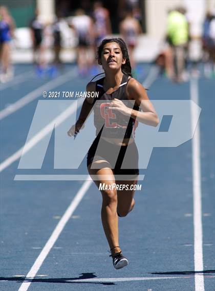 Thumbnail 1 in University Bulldog Invitational photogallery.
