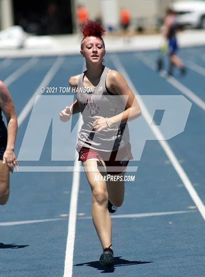 Thumbnail 3 in University Bulldog Invitational photogallery.