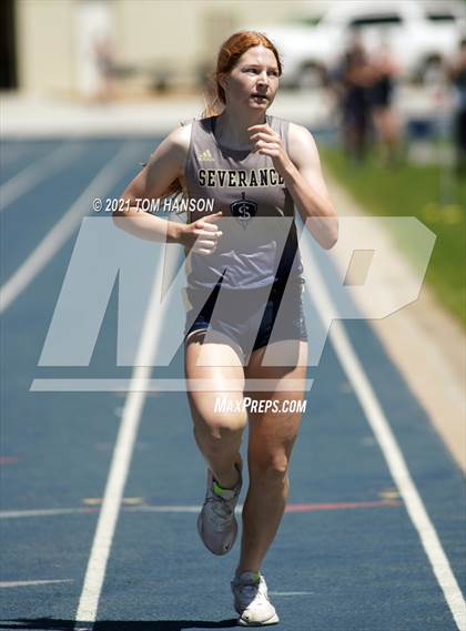 Thumbnail 3 in University Bulldog Invitational photogallery.