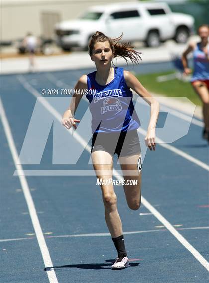 Thumbnail 3 in University Bulldog Invitational photogallery.