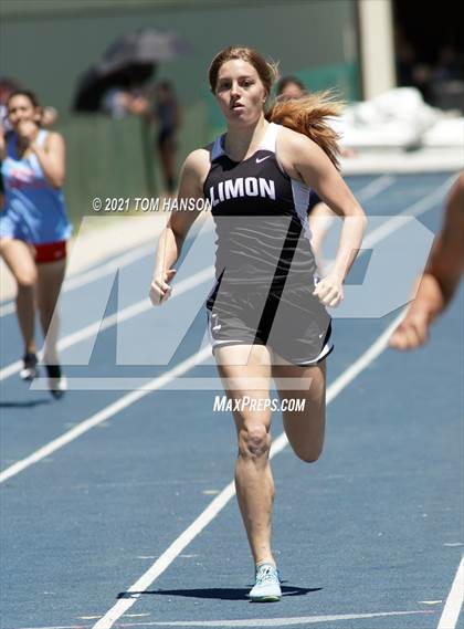 Thumbnail 2 in University Bulldog Invitational photogallery.