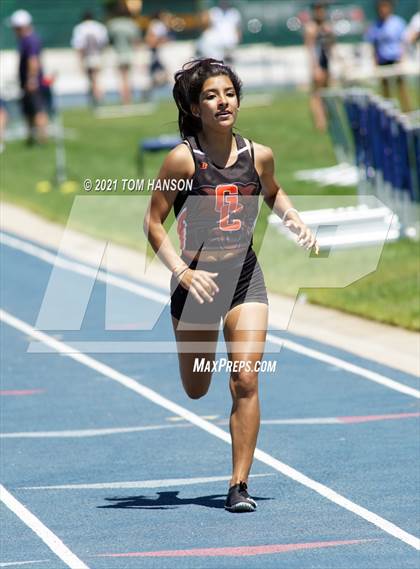 Thumbnail 3 in University Bulldog Invitational photogallery.