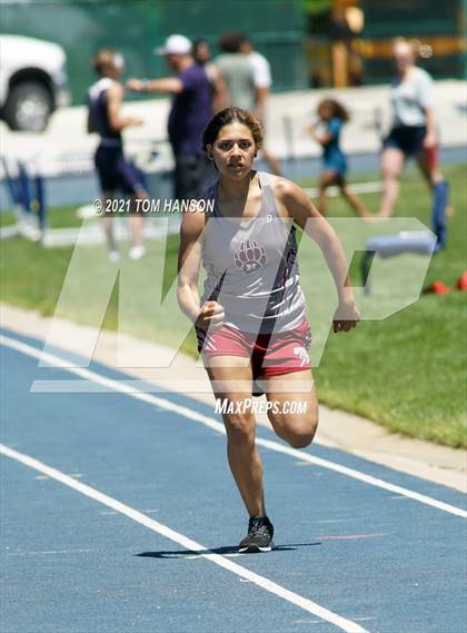Thumbnail 2 in University Bulldog Invitational photogallery.