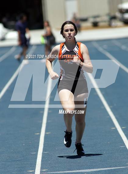 Thumbnail 3 in University Bulldog Invitational photogallery.