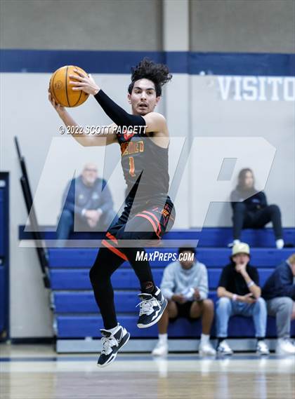 Thumbnail 2 in Temecula Valley vs. Hemet (Linfield Christian Caged Classic) photogallery.