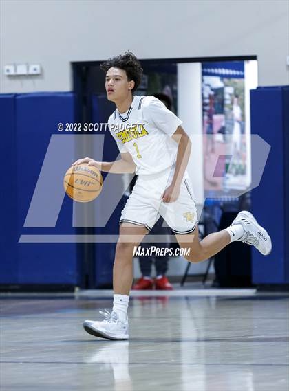 Thumbnail 2 in Temecula Valley vs. Hemet (Linfield Christian Caged Classic) photogallery.